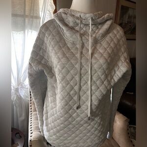 Jones, New York Women’s Large Light Gray Quilted Pullover Drawstring Hoodie